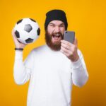 4 Pros and Cons of Online Football Betting in 2022